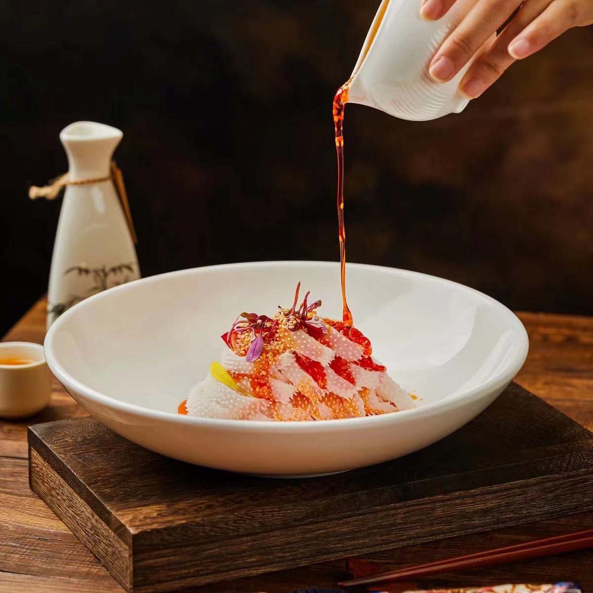 酒店创意纯白圆形汤盘特色餐厅中式意境菜冷菜盘会所热菜摆盘餐具
