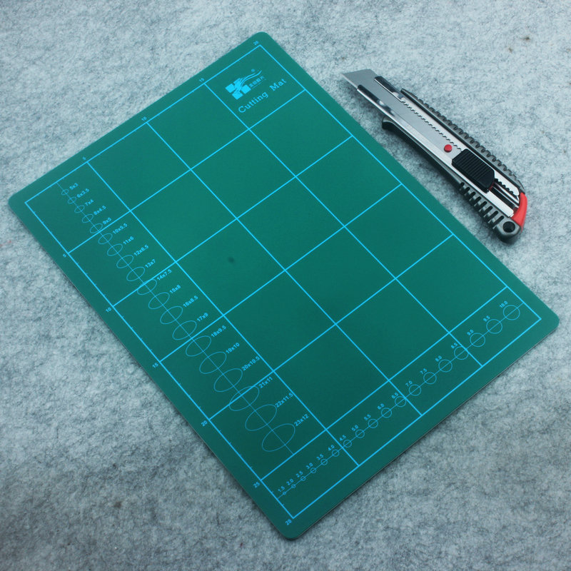 龙田A4雕刻桌面垫白芯隔层双面印刷可用切割垫板刀痕拼合反复耐用