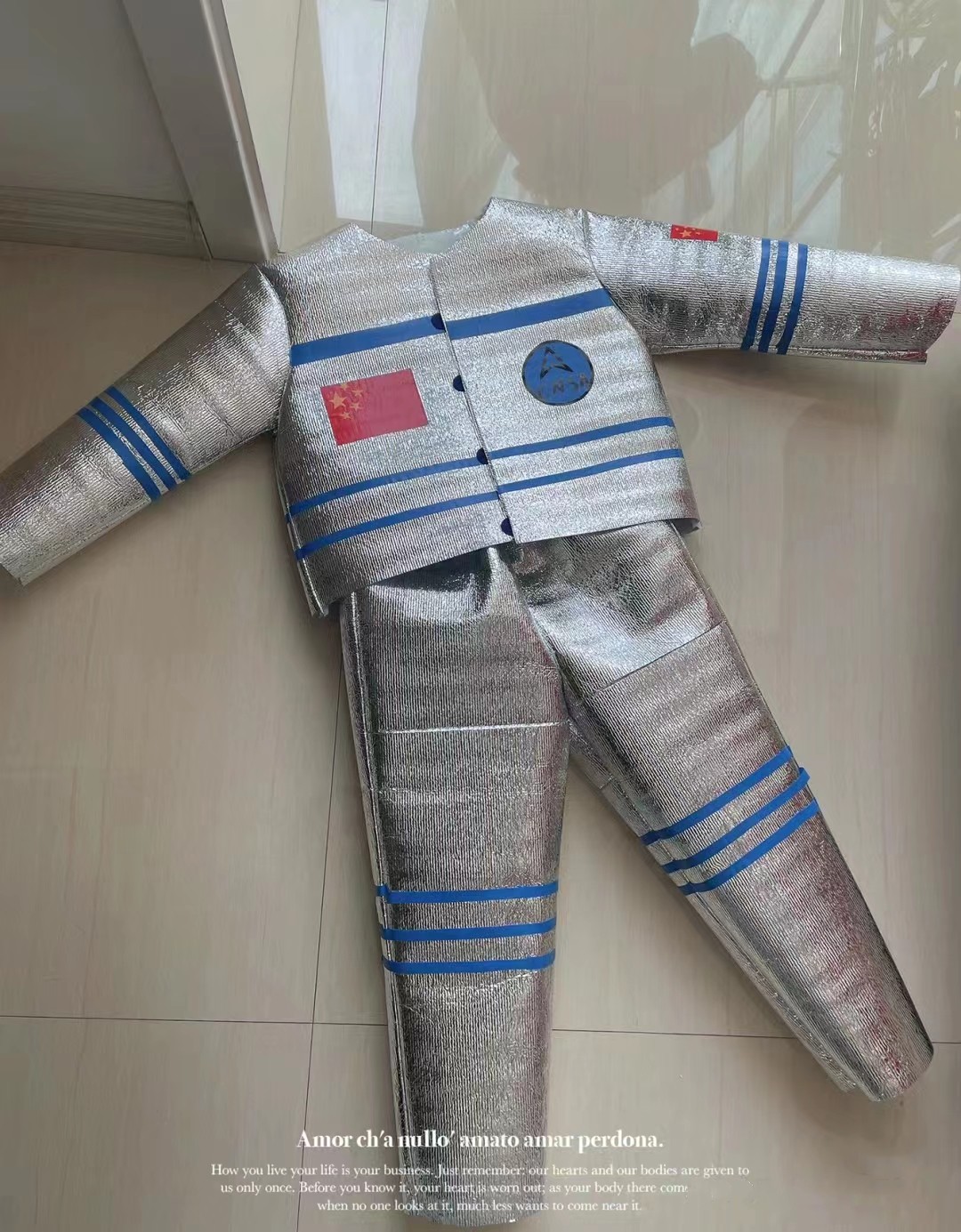 儿童环保时装秀宇航员服手工制作太空服幼儿亲子走秀宇航员环保服