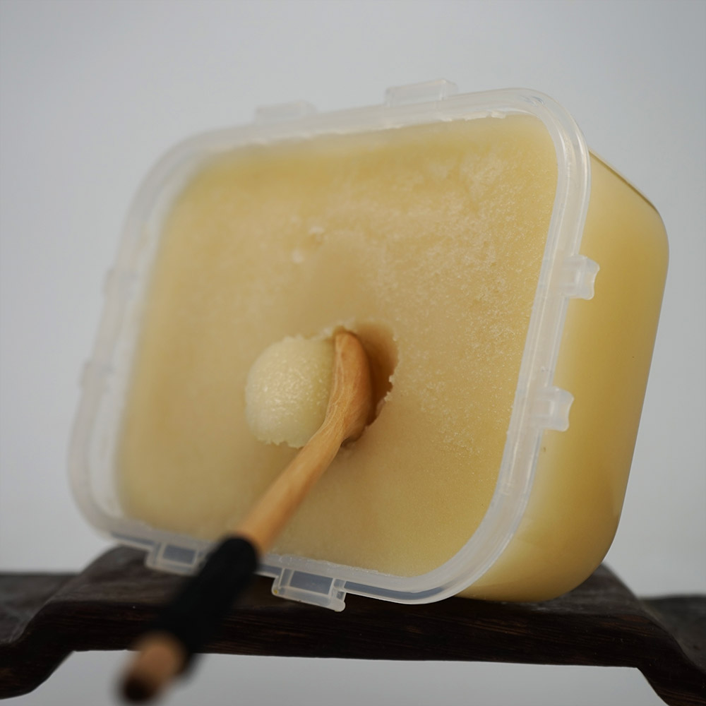 新疆伊犁天山雪蜜挖着吃的冰激凌蜂蜜盒装结晶蜂蜜农家自产山花蜜