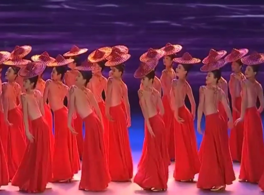 中国歌剧院珊瑚颂舞蹈服女子古典群舞唯美群舞红色经典演出服定制