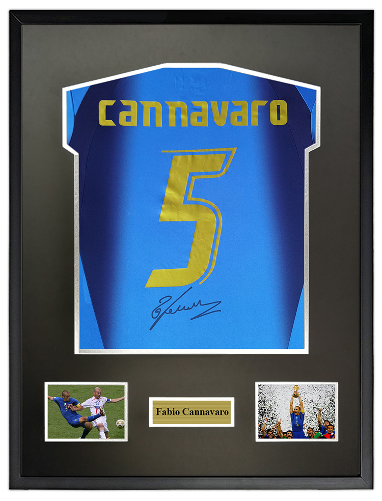卡纳瓦罗 2006意大利队夺冠 亲笔签名足球服球衣 含SA证书 裱框