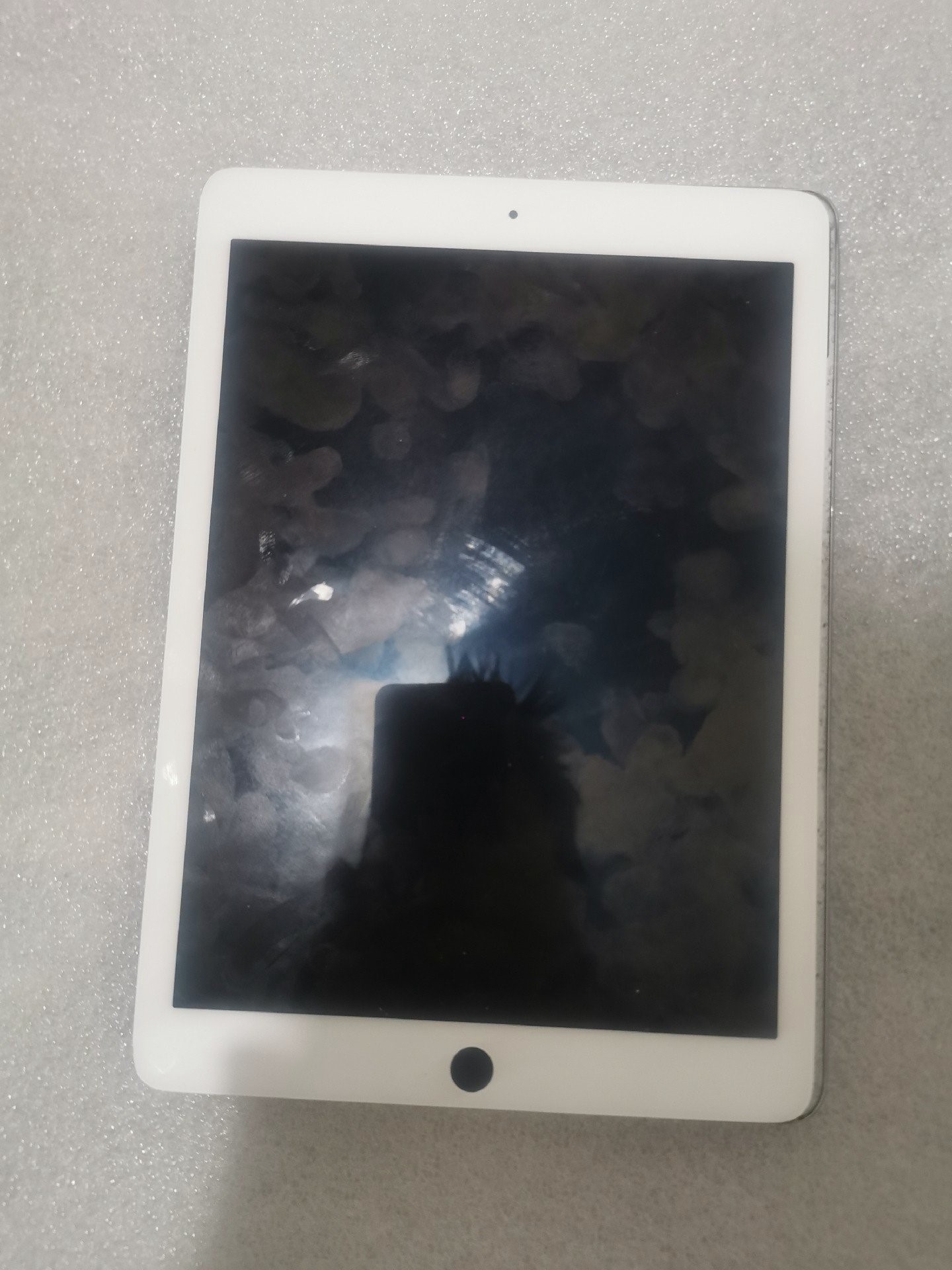 iPad Pro 9.7 32G美版插卡4G版本 (A167