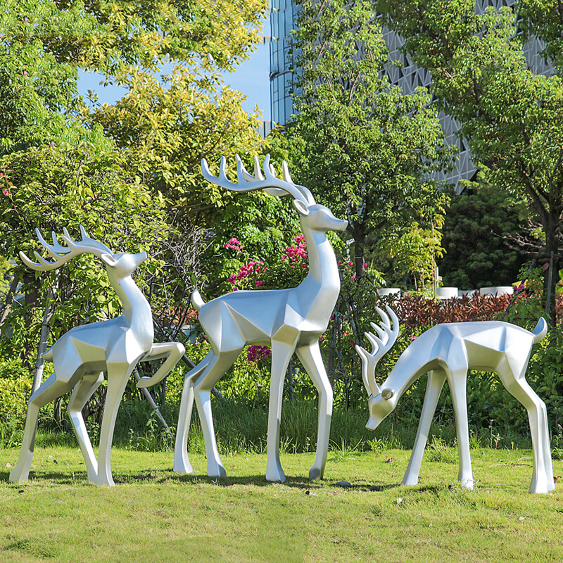 户外大型几何抽象玻璃钢梅花鹿雕塑公园林景观小品装饰动物大摆件