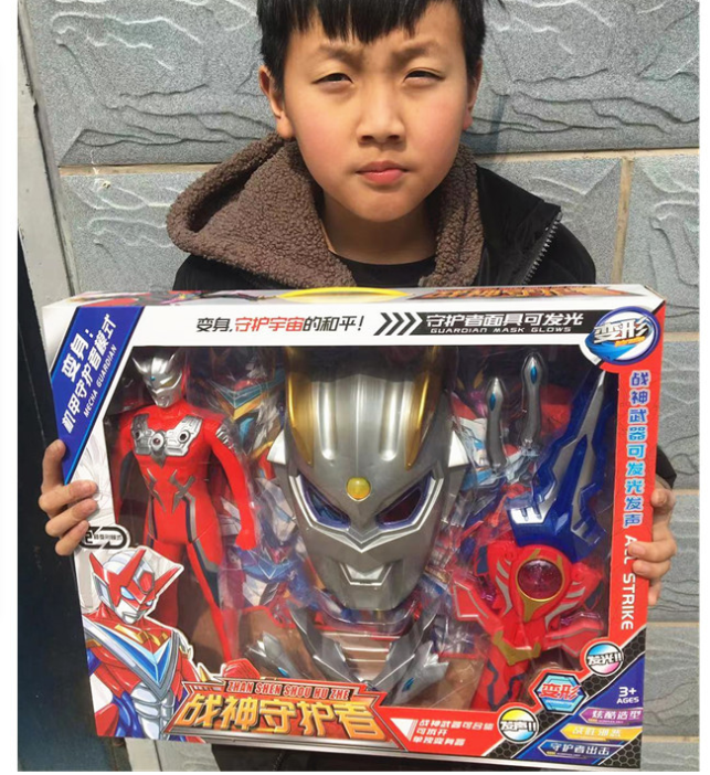 新款面具超人奥特曼男孩玩具大礼盒  英雄超人豪华套装发光发声