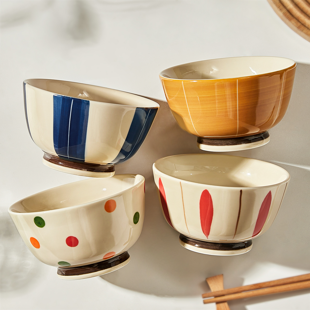日式陶瓷饭碗家用2024新款特别好看的米饭碗高颜值吃饭碗礼盒小碗