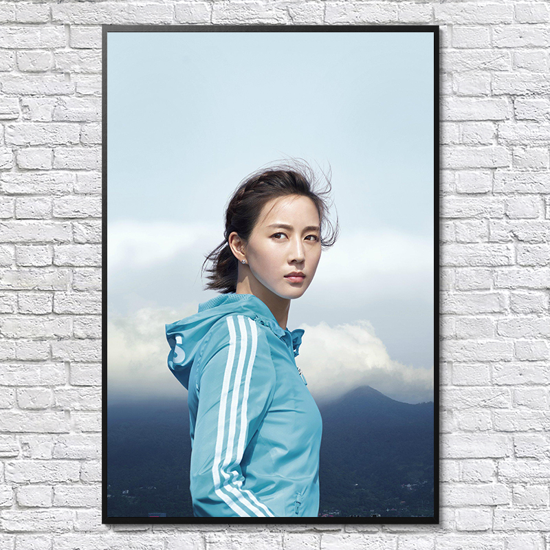 张钧甯海报演员明星性感美女写真照片壁纸简约高端相框装饰挂贴画