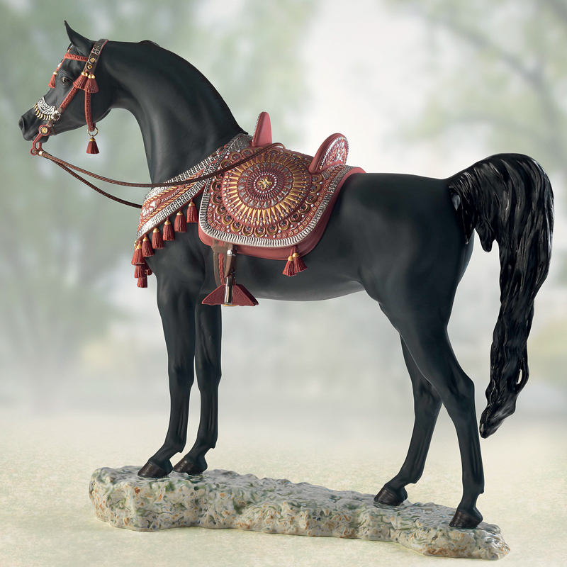 Lladro雅致陶瓷进口手工瓷器客厅书房装饰摆件阿拉伯纯种马1919