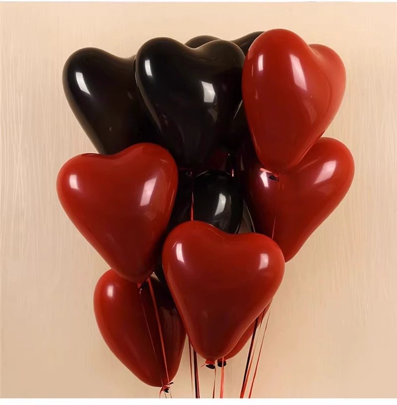 12寸双层爱心形石榴红宝石红色乳胶气球黑色汽球生日求婚表白装饰