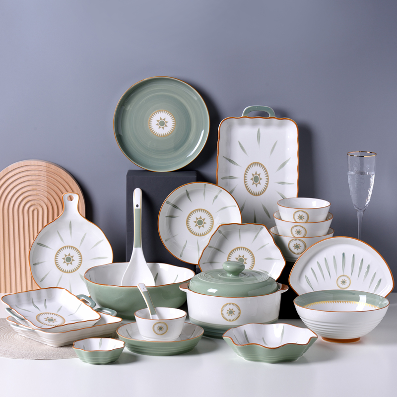 盘子碗家用2021新款日式陶瓷餐具创意手绘过年碗碟套装裕行维也纳