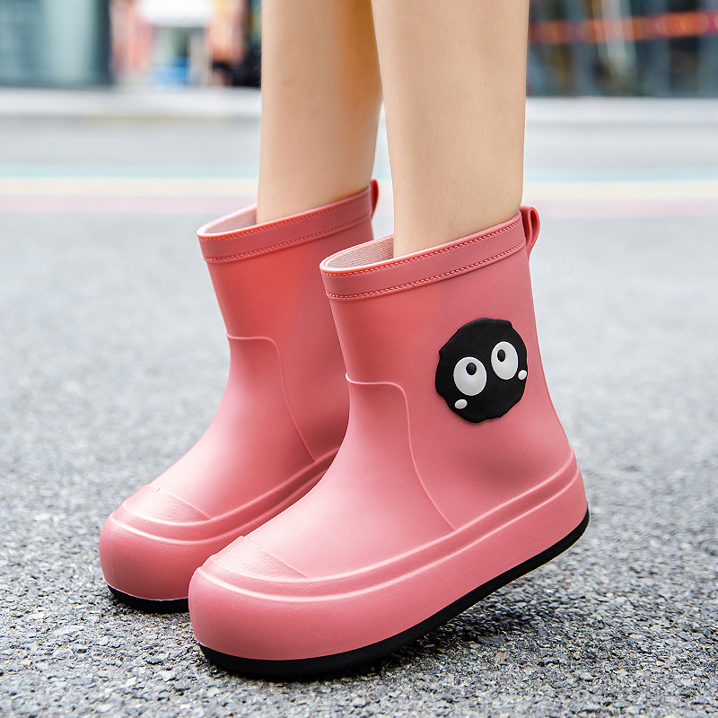 可爱卡通小煤球雨靴女成人外穿时尚雨鞋户外涉水防滑耐磨软底胶鞋