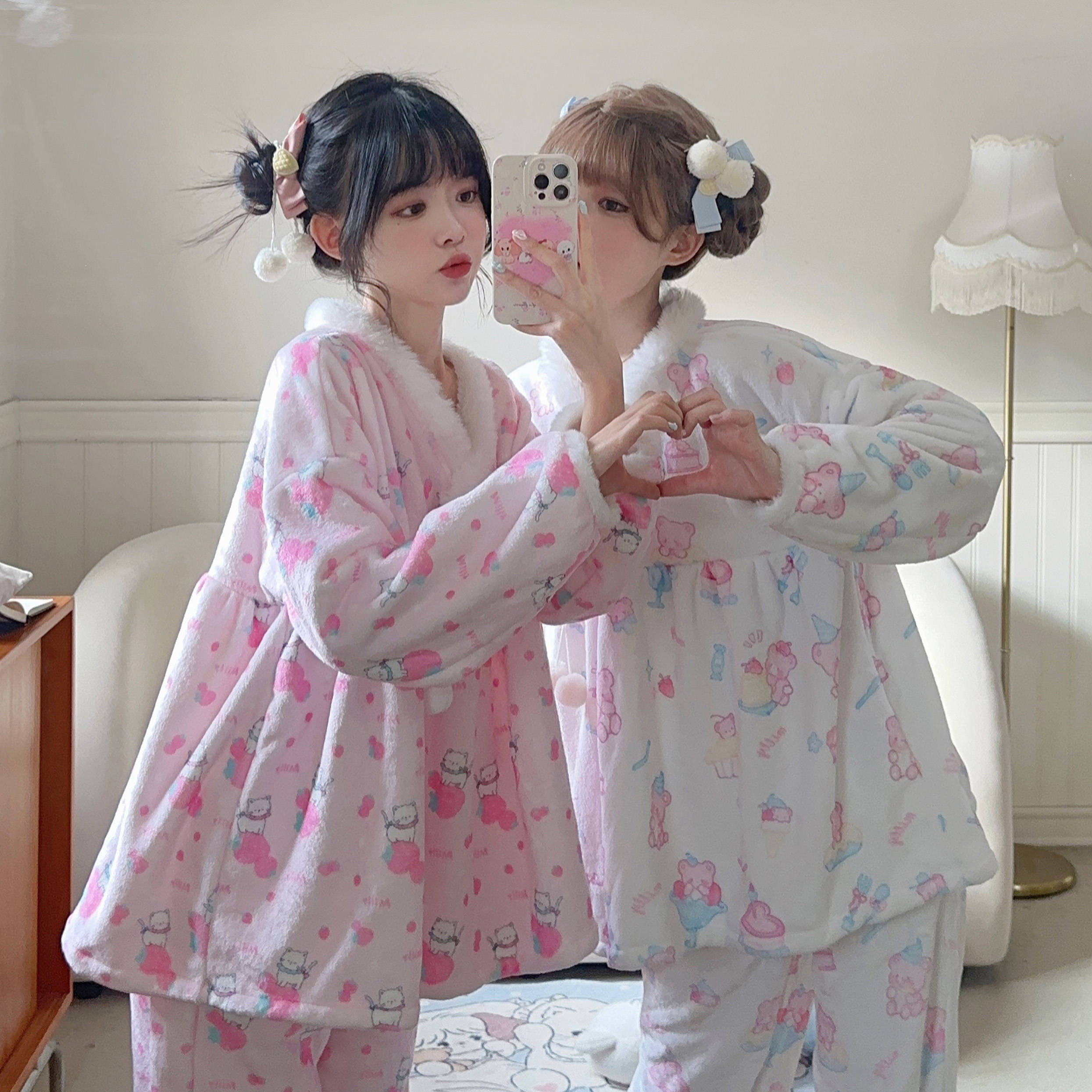 原创新2022冬双面法兰绒睡衣韩版可爱少女甜品小熊家居服保暖套装