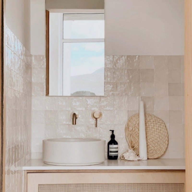 六贝 西班牙进口砖复古瓷砖米黄手工砖卫生间浴室墙砖厨房小白砖