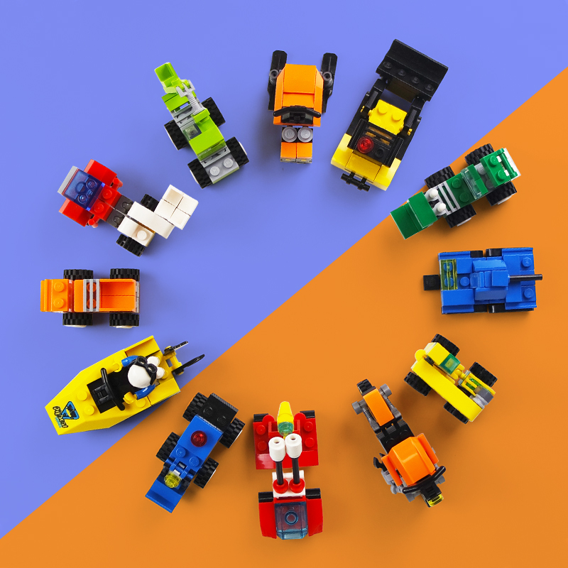 小孩子玩具拼装汽车飞机坦克幼儿园男孩3-6岁5中国积木简单小盒装