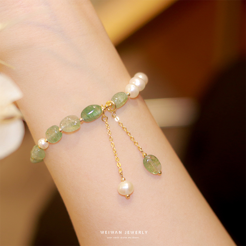 为晚森之物语绿草莓晶天然异形珍珠手链ins小众设计水晶手串
