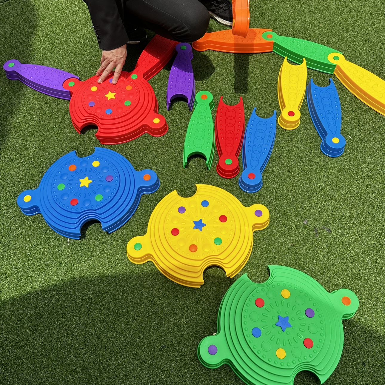 感统平衡板彩色幼儿园感觉统合训练器材塑料河流岛屿平衡板家用16