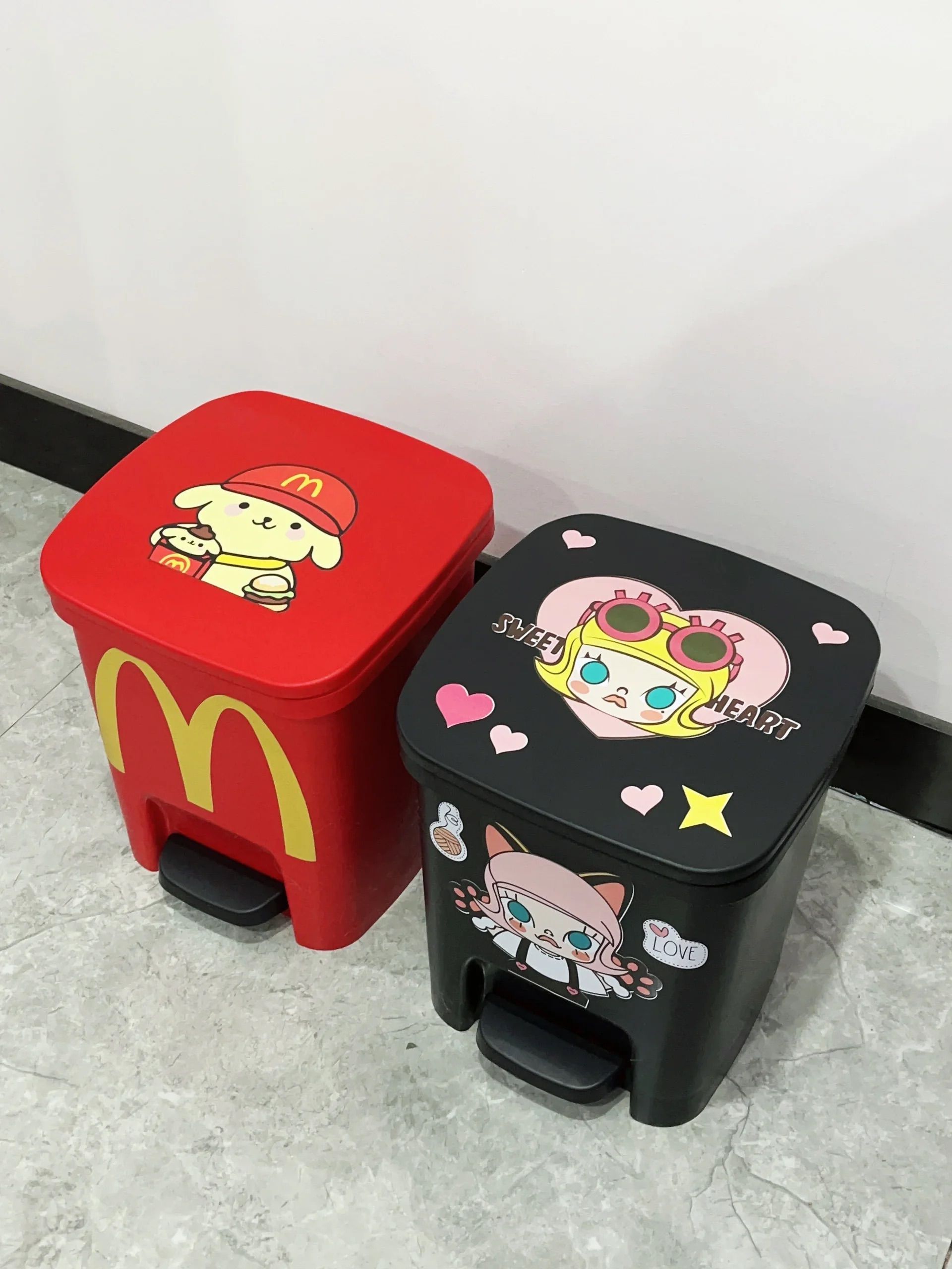 麦当劳垃圾桶脚踏式卡通大号容量创意家用卧室可爱带盖厕所卫生间