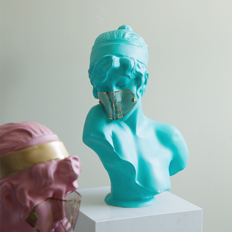 蒂芙尼蓝粉色多巴胺面罩女孩雕像玄关艺术雕塑装饰品轻奢美容院装