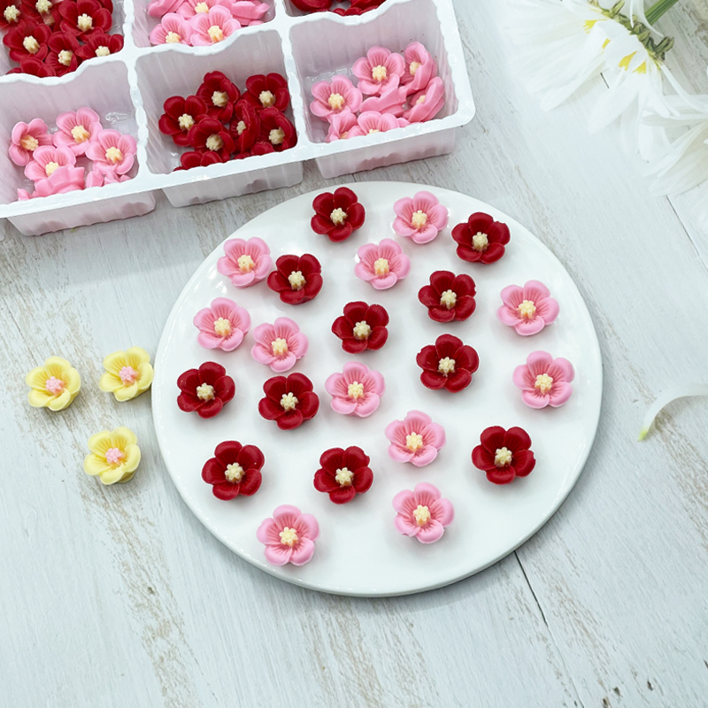 巧克力立体红色梅花蛋糕装饰摆件创意网红西点甜品摆台小花成品