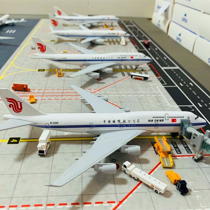 波音777国航合金客机飞机模型330东航迪士尼南航20cm航天航模玩具