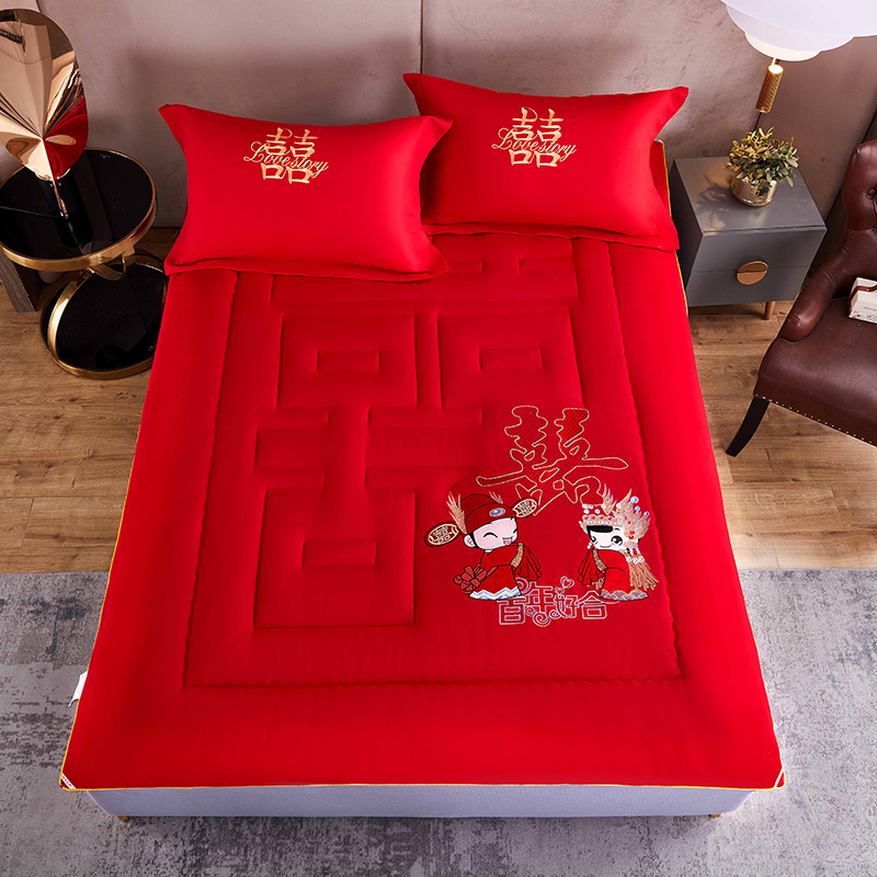 结婚大红色床褥子喜庆绣花床垫软垫婚庆家用双人床垫1.8m2.0m垫被