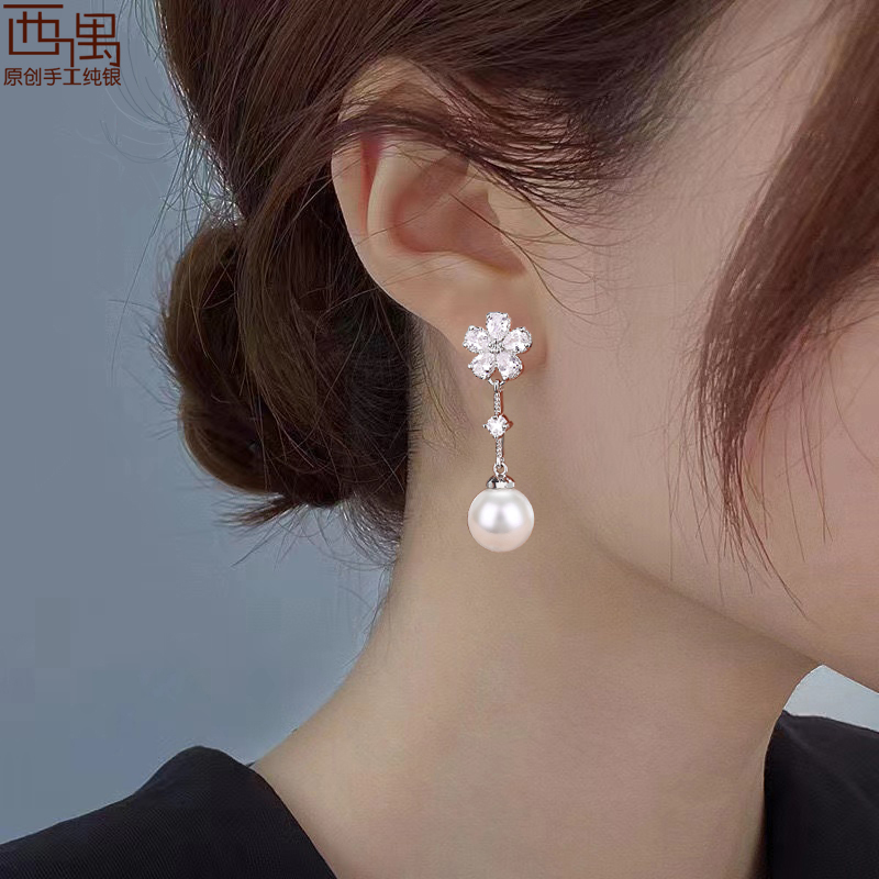 S925纯银时尚新年红珍珠耳环气质2022年新款防过敏耳钉女长款耳坠