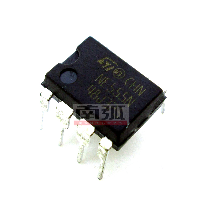 NE555时基电路/定时器/脉冲发生器/原装进口555时间集成块IC