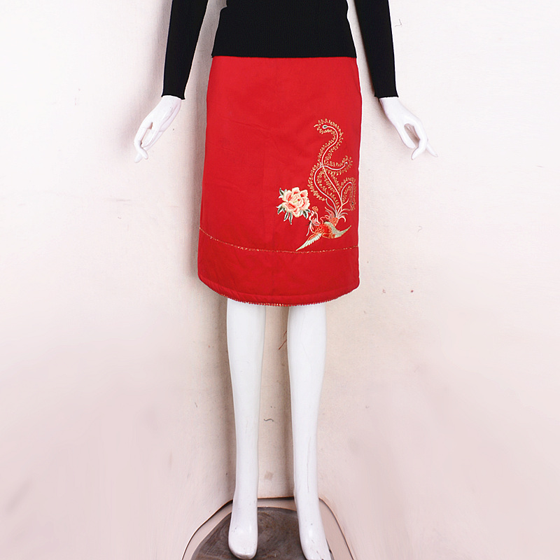 （捡漏M-XL）萍香韵儿2023冬季女式红色加棉半裙刺绣凤凰国风尾货