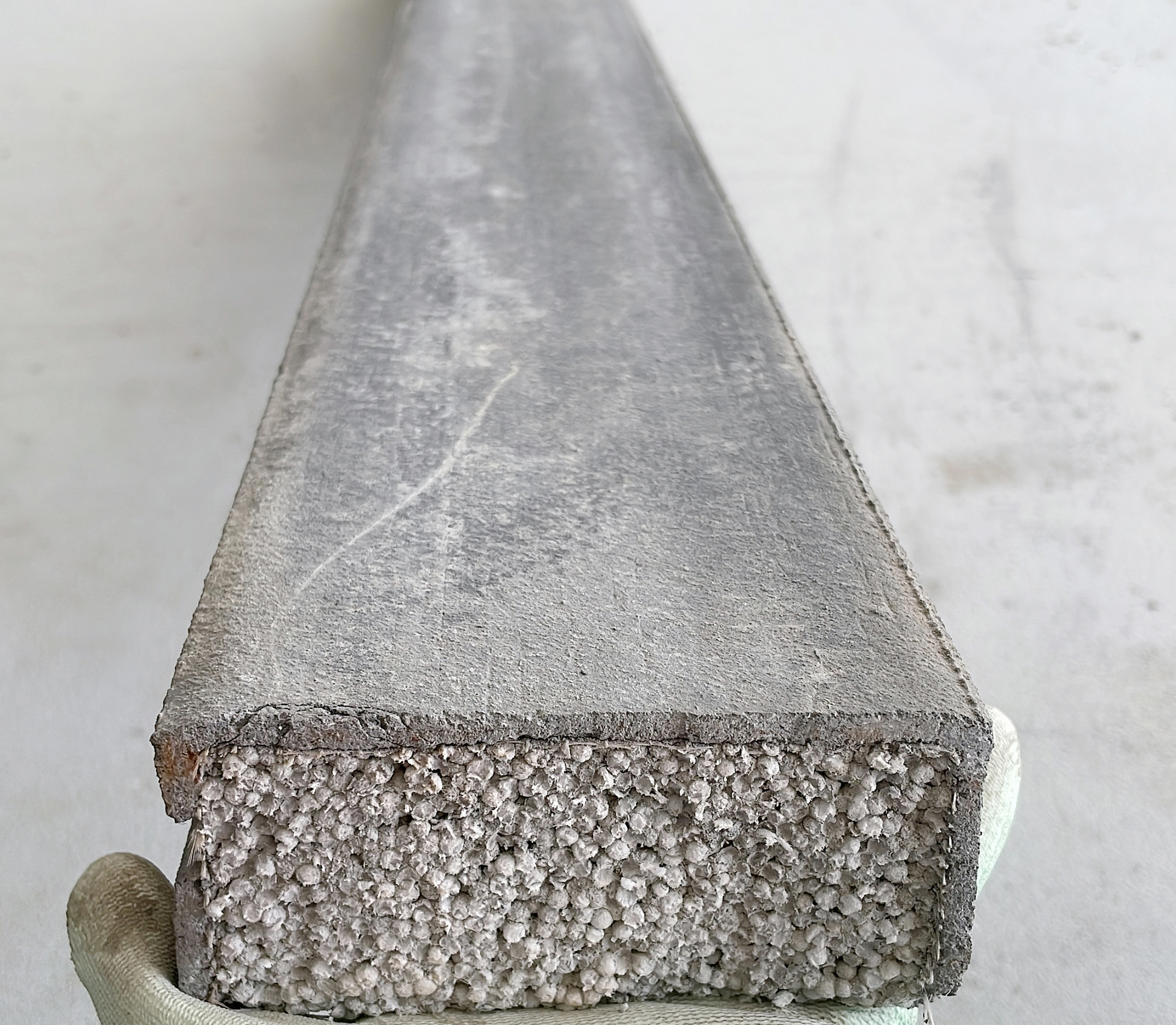 现货匀质板（硅岩板）保温线条A级防火装饰一体板可定制装饰线