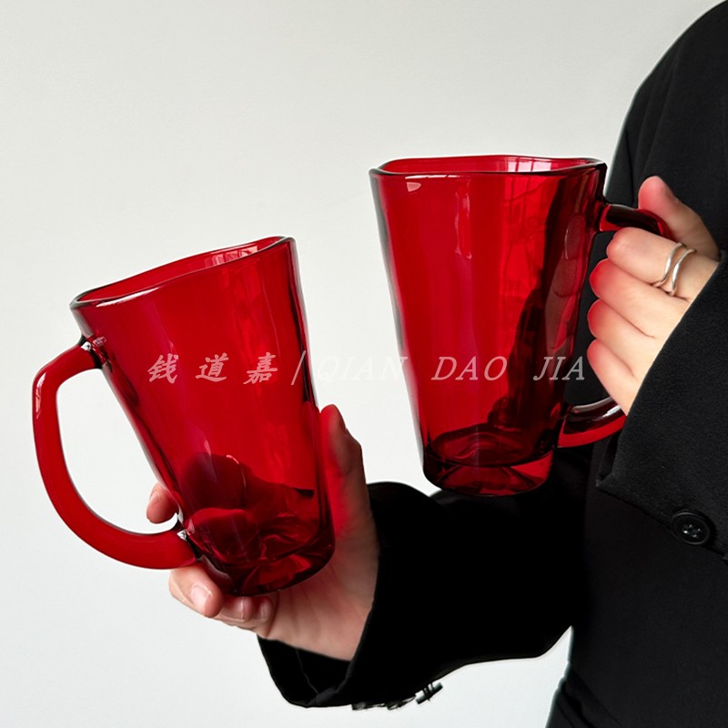 高级感复古红个性创意设计高颜值饮料水杯冷饮咖啡杯带把不规则杯