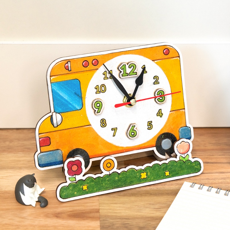 韩国创意手工diy制作台式卡通动物钟儿童填色手绘画木质钟表摆件
