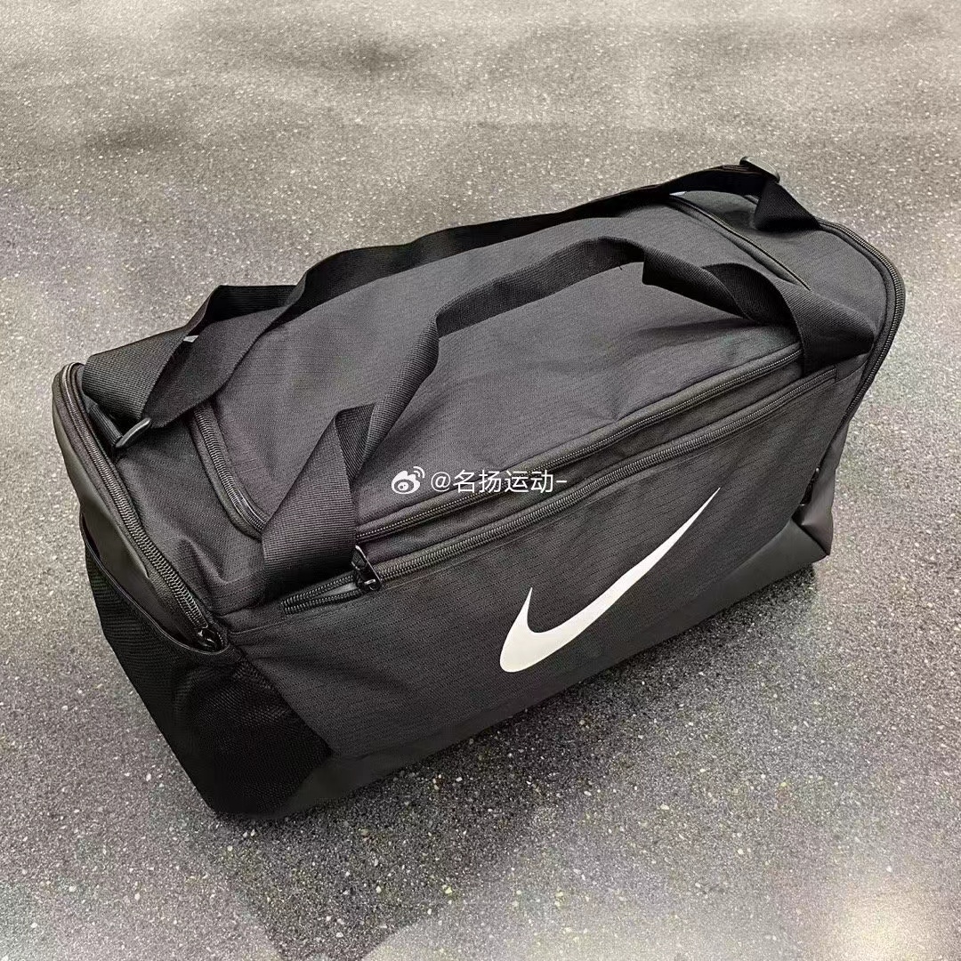 Nike/耐克 健身包训练斜挎桶包手提包单肩拎包男女运动包 BA5957