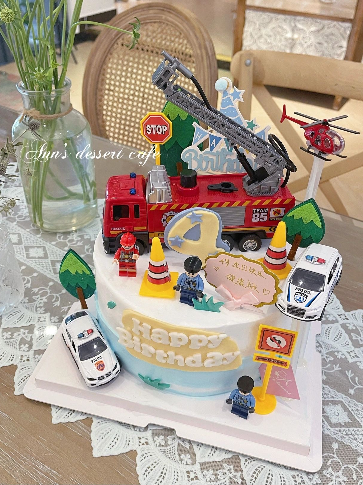 消防车蛋糕装饰警车玩具摆件警察叔叔消防员儿童男生生日装扮插件