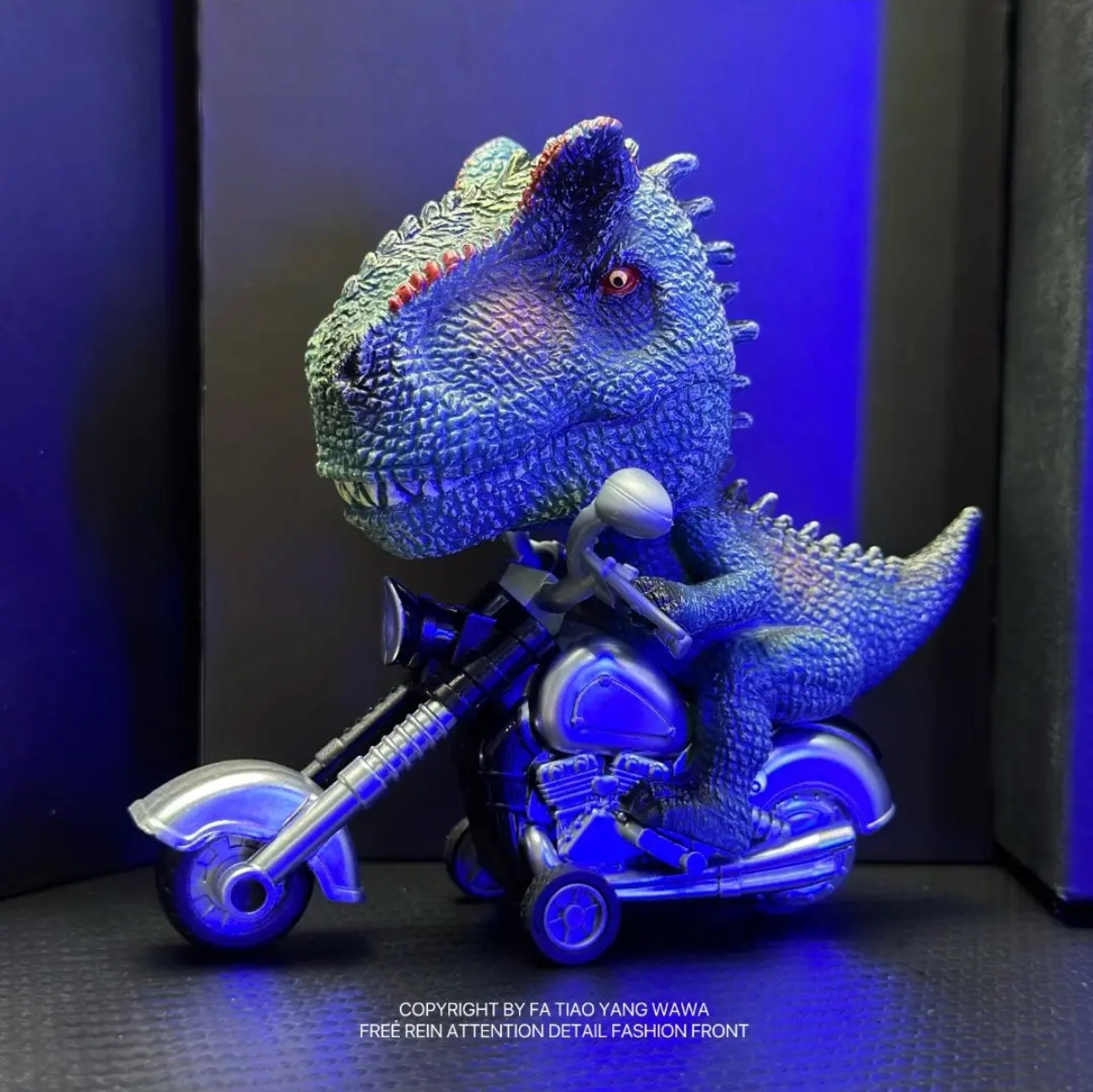 异特龙惯性行驶恐龙摩托车霸气机车男生摆件玩具迷你创意生日礼物