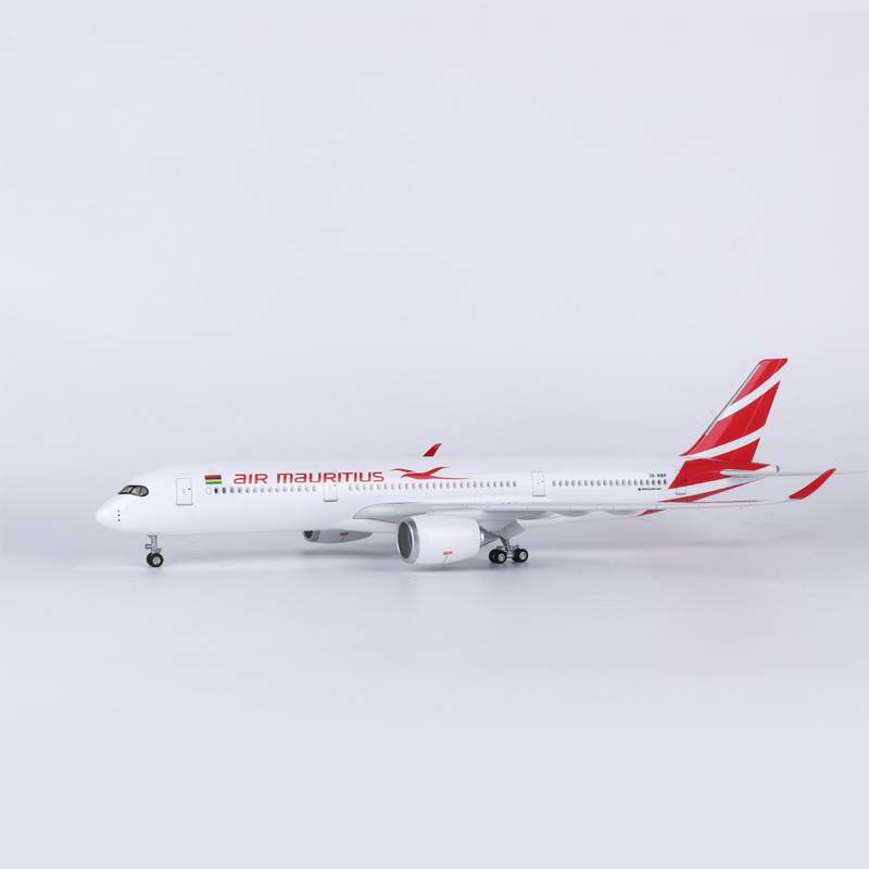 /【带轮子带灯】毛里求斯航空空客350仿真民航客机飞机模型礼物