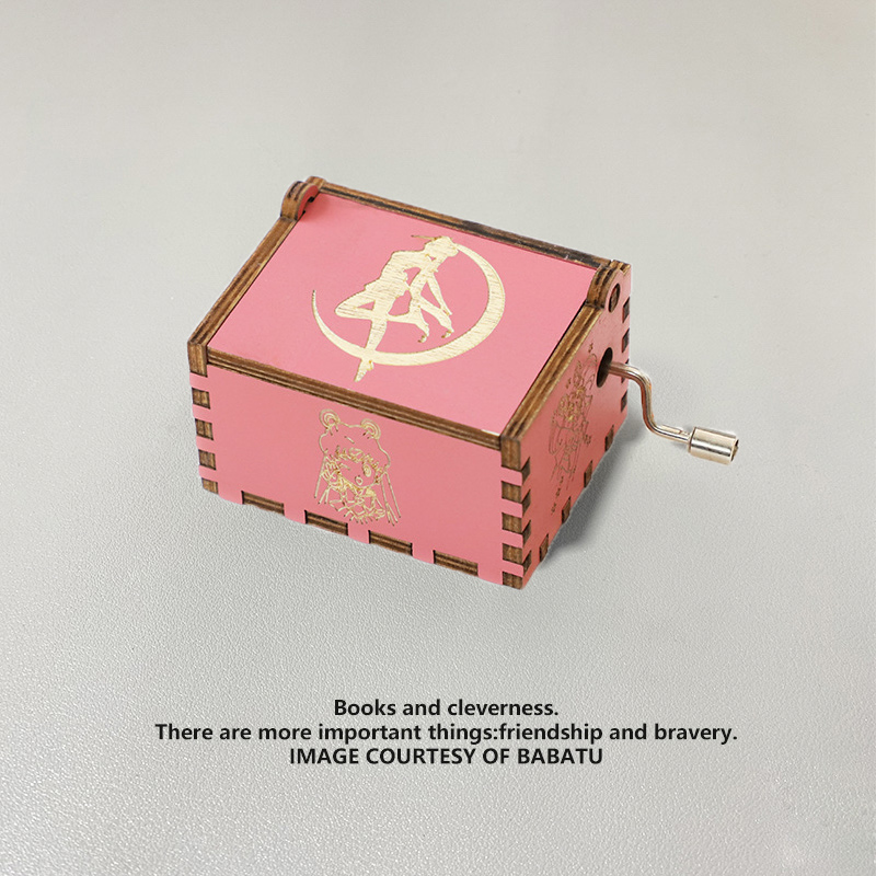 粉红色美少女战士手摇木质发条音乐盒迷你机芯八音盒创意生日礼物