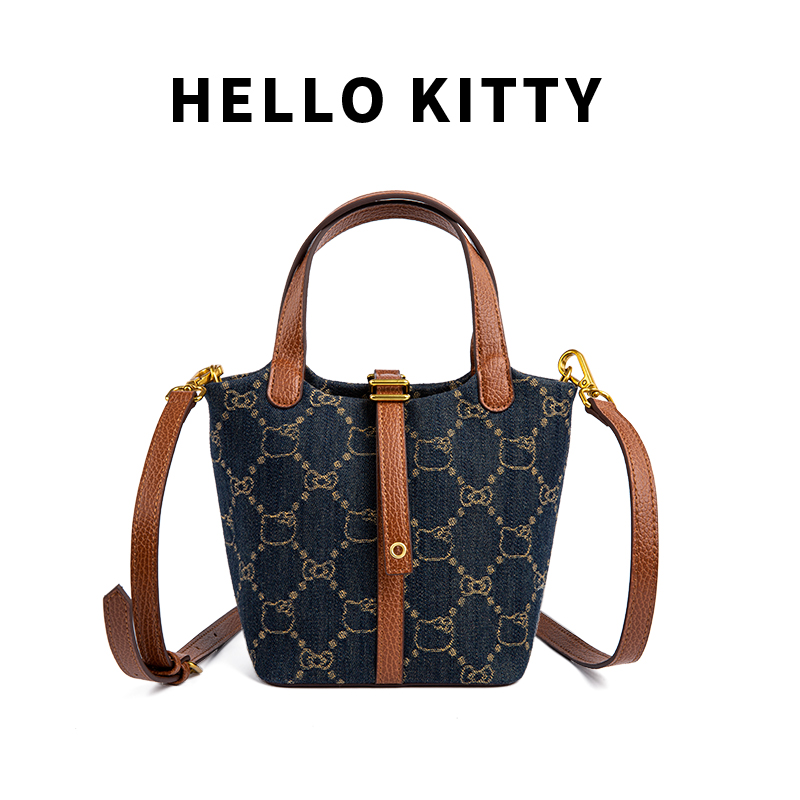 【大大是董小姐】HELLO KITTY 新款时尚潮流牛仔手提包菜篮子包包