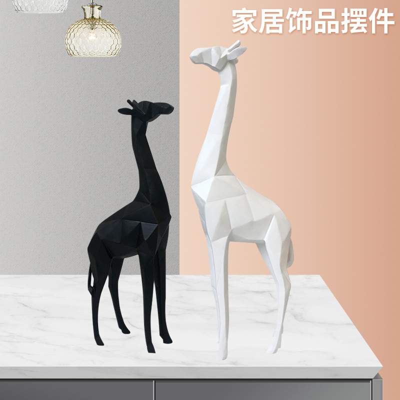 树脂工艺品动物仿真长劲鹿摆件纪念品桌面欧式简约现代装饰品