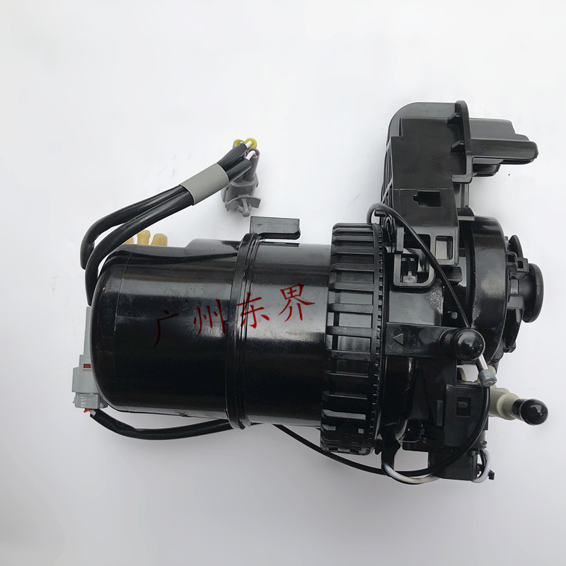 丰田海拉克斯 REVO 1GD 2GD 油水分离器 柴油泵芯  23300-0L111