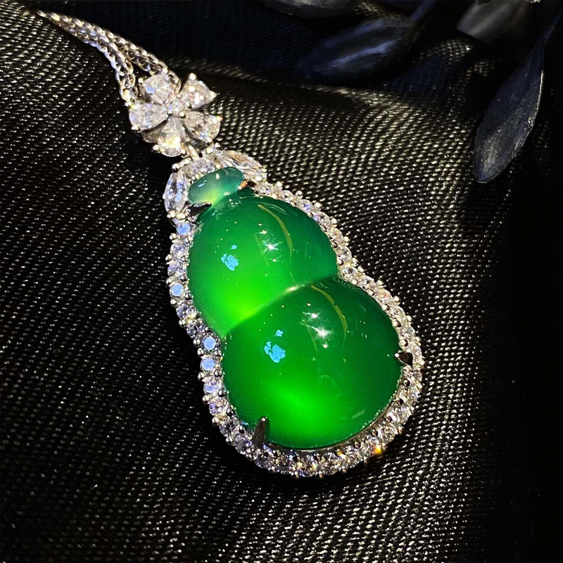 VISING珠宝绿玉髓玛瑙阳绿葫芦冰种吊坠项链送礼精致经典媲美翡翠