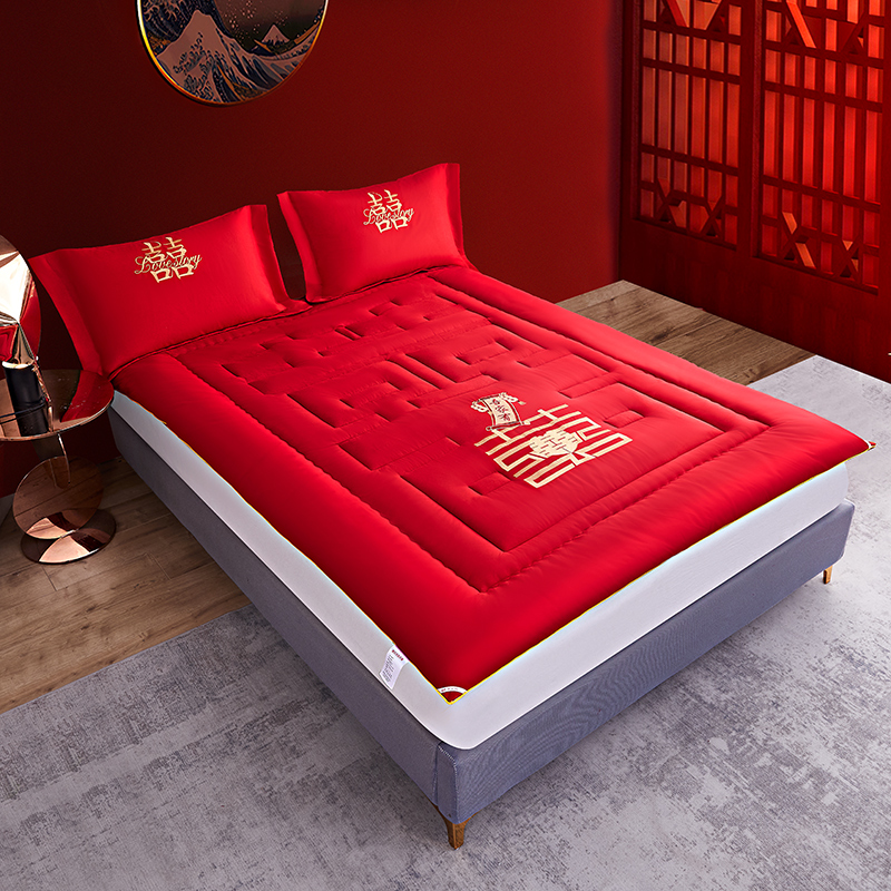 罗兰结婚大红色床褥子喜字绣花床垫软垫婚庆家用双人垫子