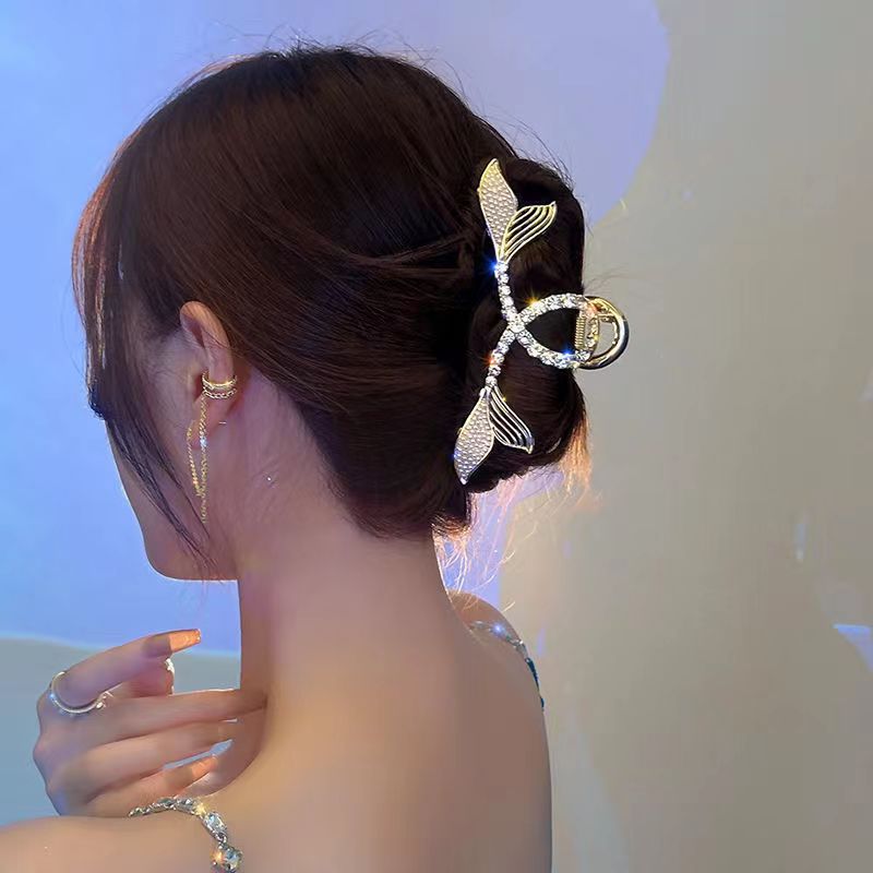 韩国珍珠皇冠抓夹发夹女生后脑勺金属发抓气质盘发鲨鱼夹大号发饰