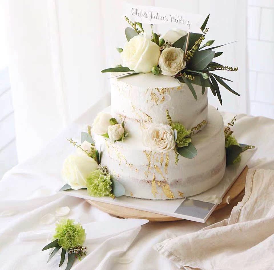 仿真娟花白色玫瑰插花两层奶油蛋糕模型 面包店摆件  婚庆蛋糕