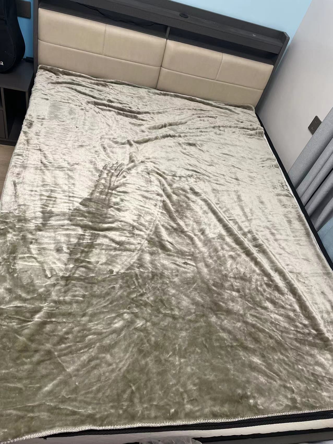 双层加厚珊瑚绒毛毯午睡办公室盖毯床上用冬床单人牛奶法兰绒毛毯