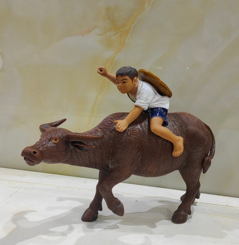 石湾陶瓷男女牧童小摆件盆景假山客厅博古架风水放牛娃小孩骑牛