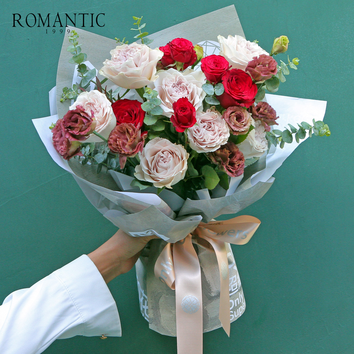 时尚大牌新红玫瑰花束爱情表白生日求婚鲜花北京同城闪送2小时达