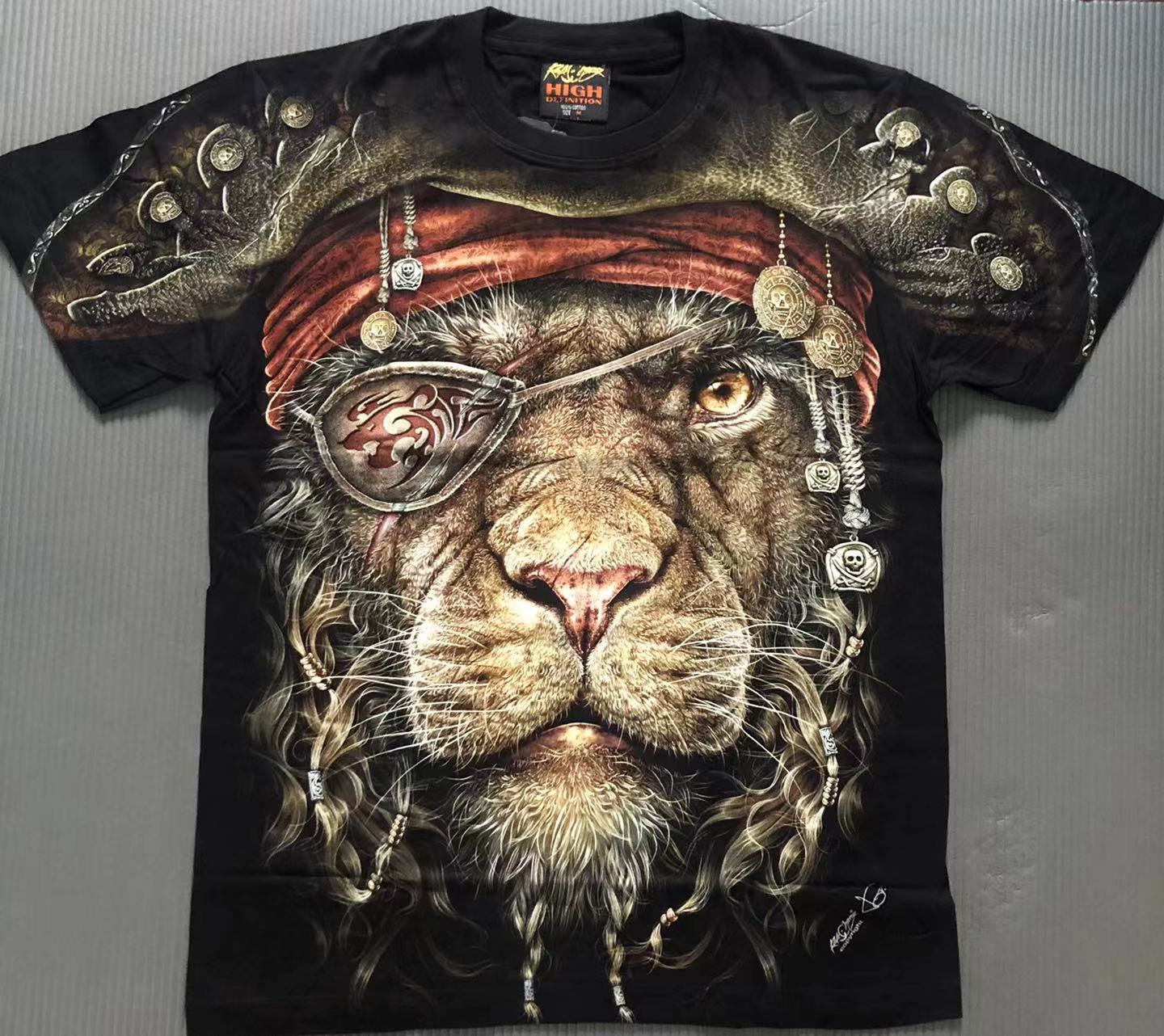 泰国进口T恤 独眼船长海盗狮子狗 3D夜光立体 摇滚男T恤 大码宽松