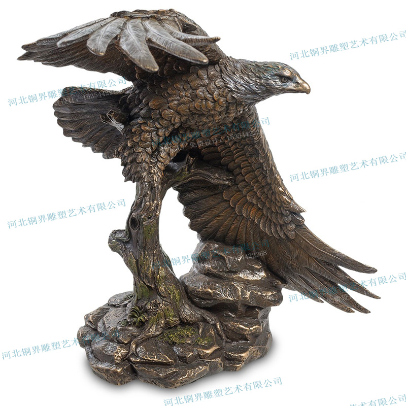 站立的老鹰动物雕塑铸铜大展宏图鹰击长空雄鹰雕像公园庭院景观