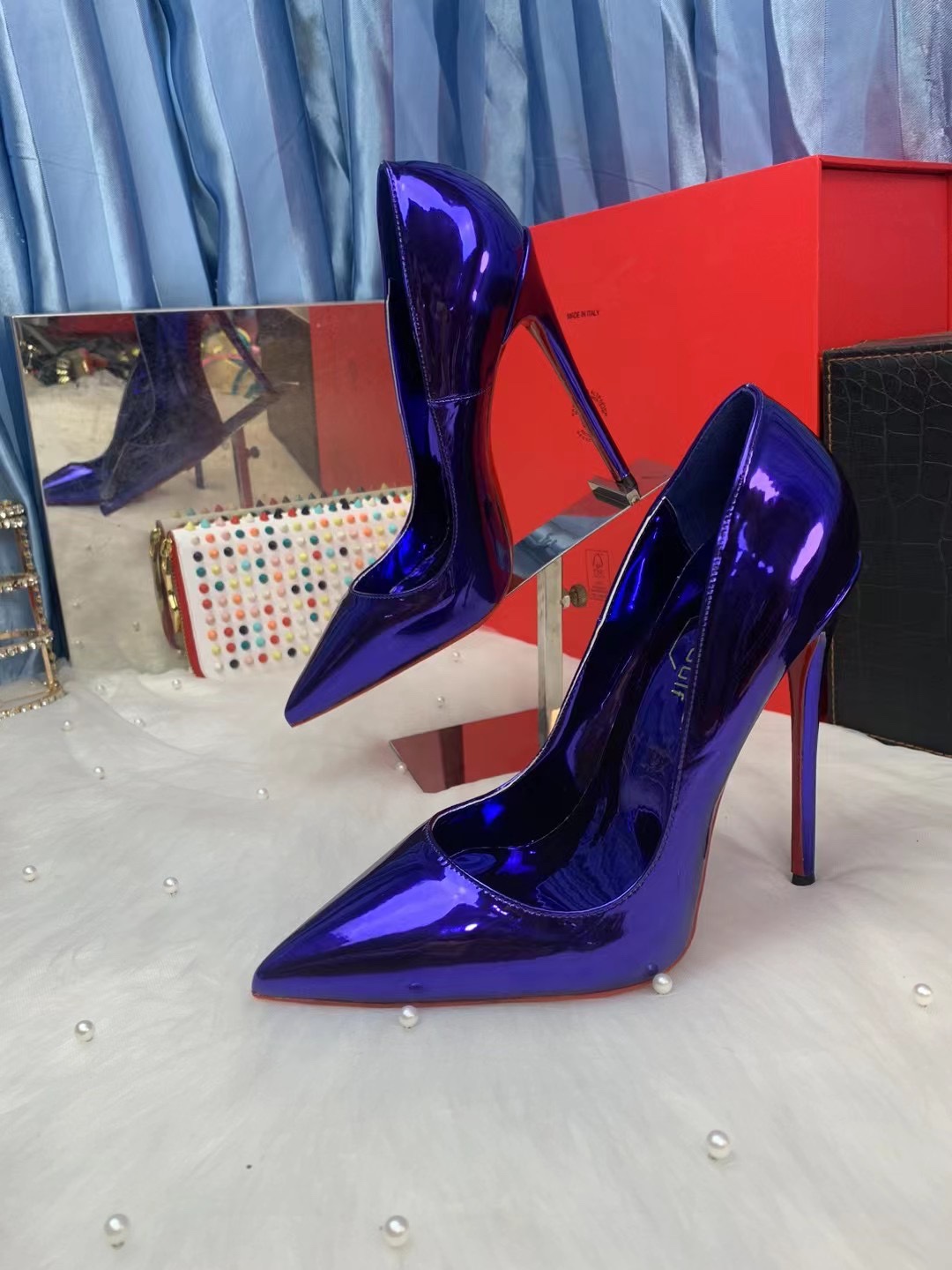 电光镭射紫红底高跟鞋浅口尖头细跟气质宴会2023设计感小众女单鞋