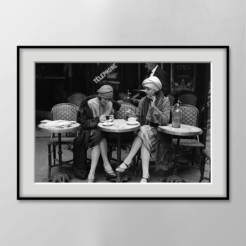欧洲巴黎街景黑白人物摄影装饰画咖啡厅时尚优雅气质美女餐厅壁画